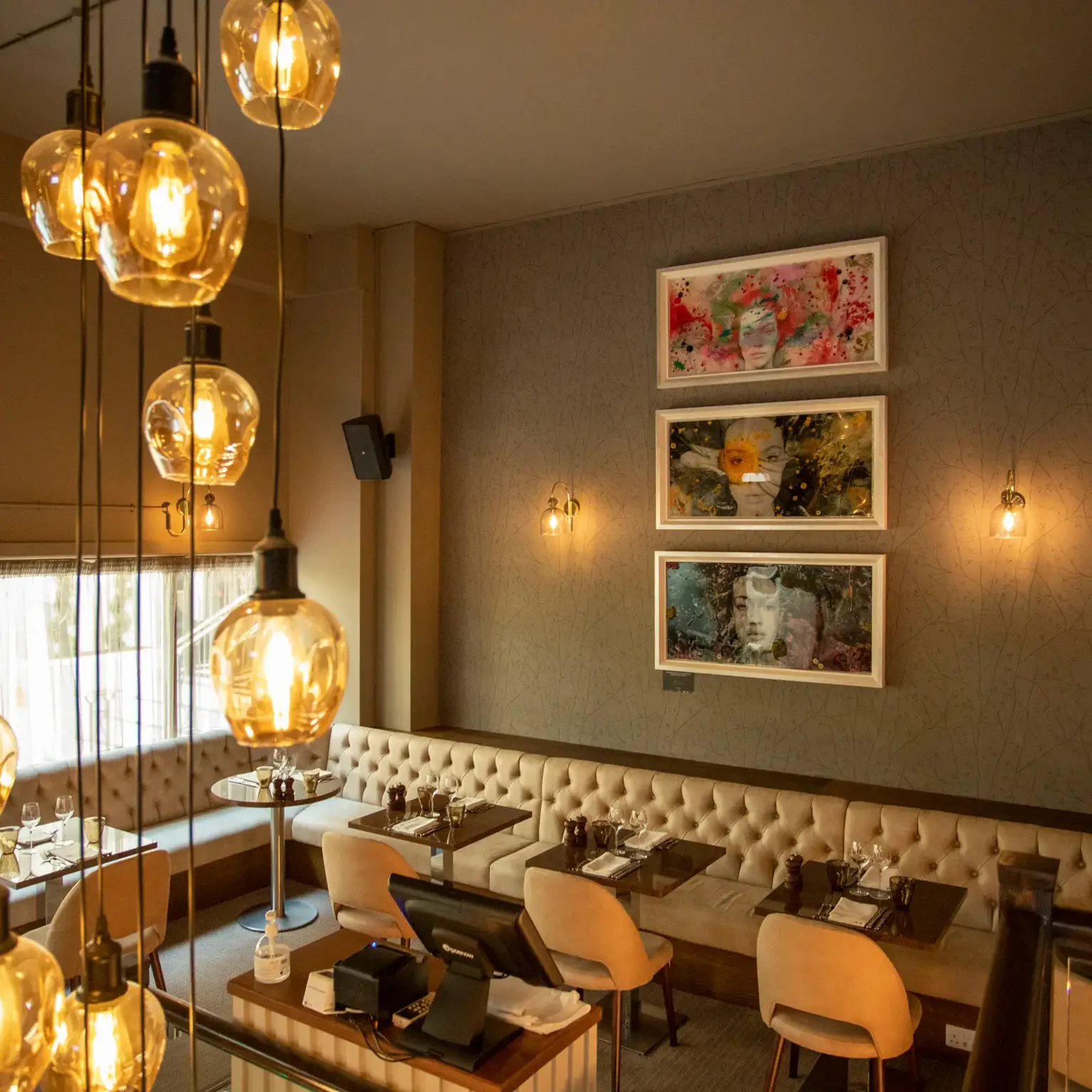 Socialite Restaurant & Bar