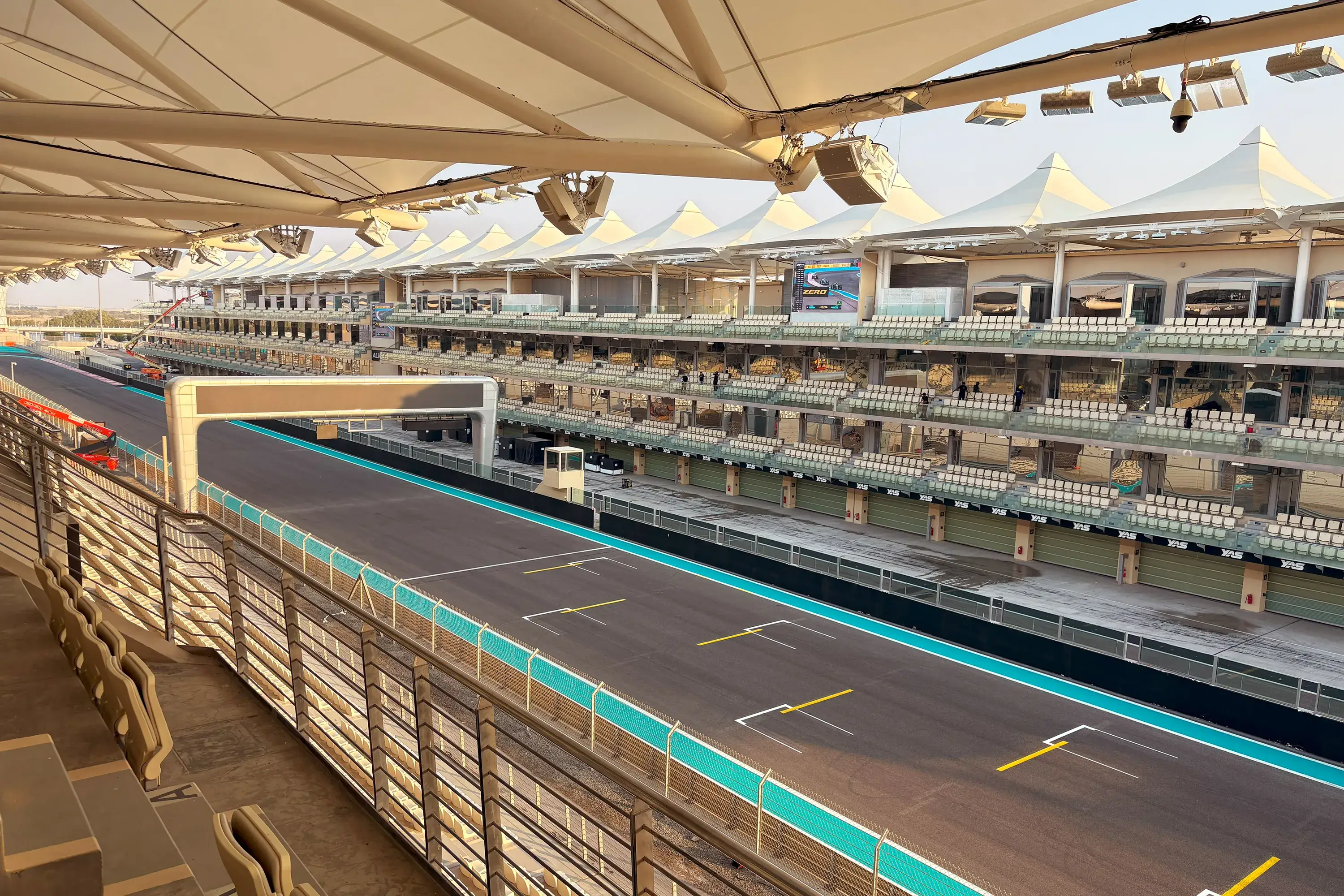 2026-DC-EV-YasMarinaCircuit_01