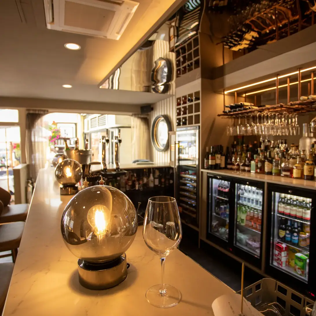 Socialite Restaurant & Bar