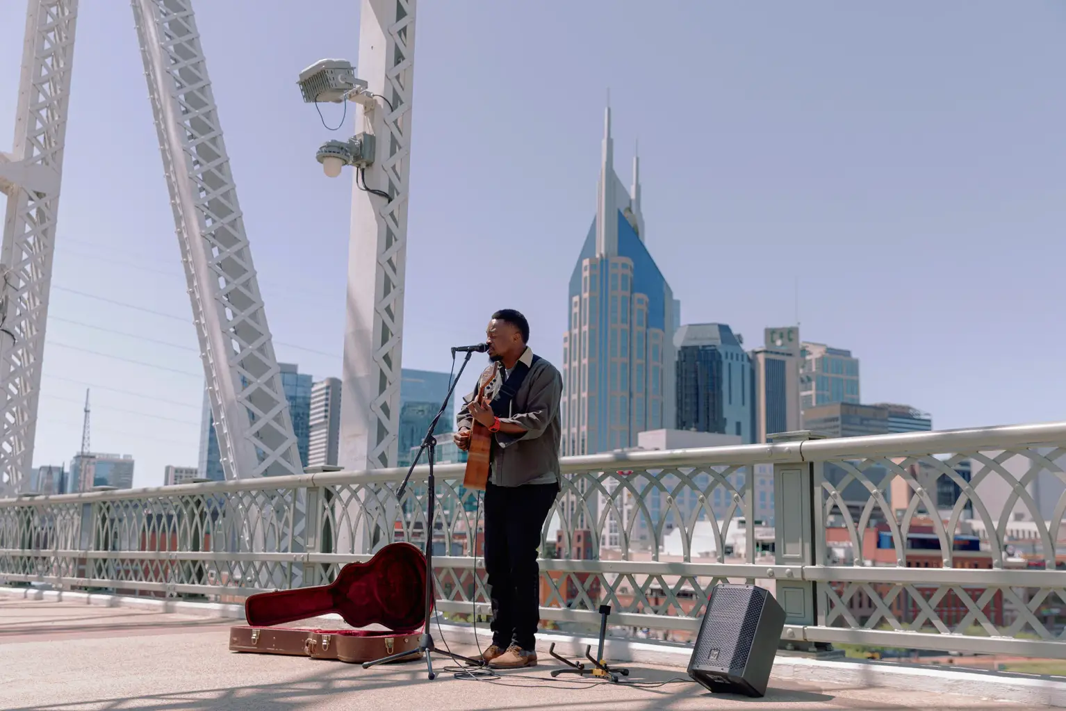 EV_EVERSE8_Busking_BenMulwana_4