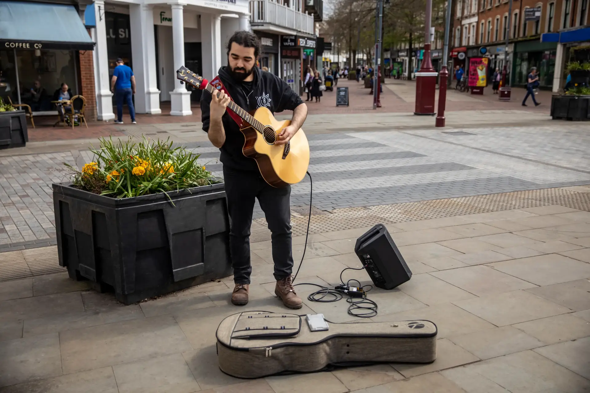 EV_EVERSE8_Busking7_4C_FullRights